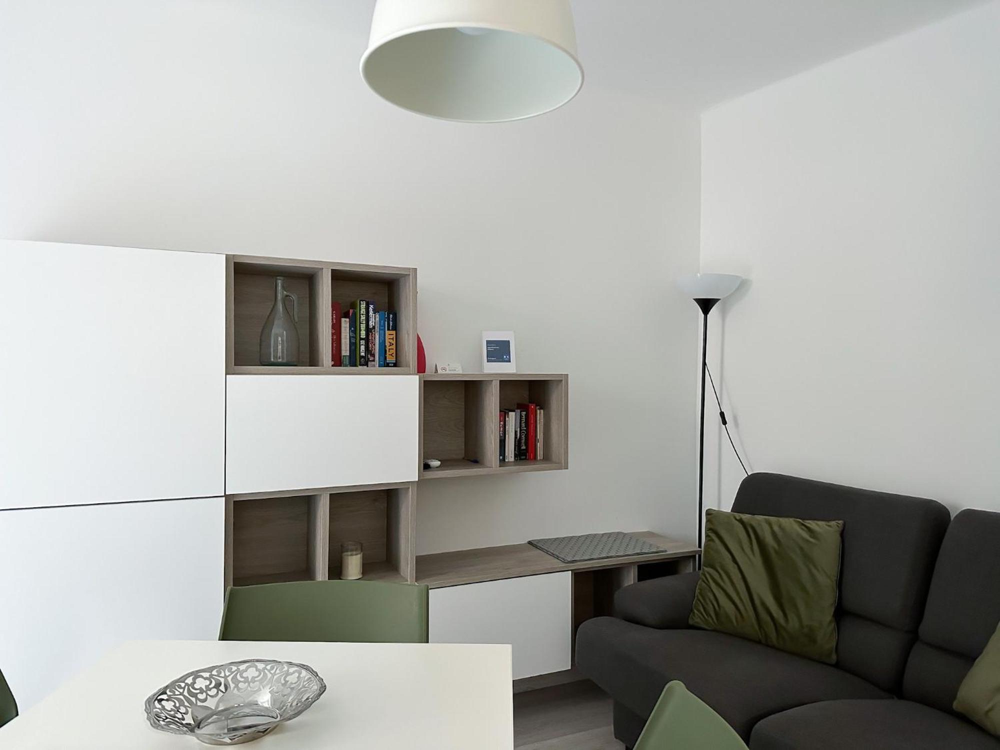 Paloma Center Town Apartment Беладжо Екстериор снимка