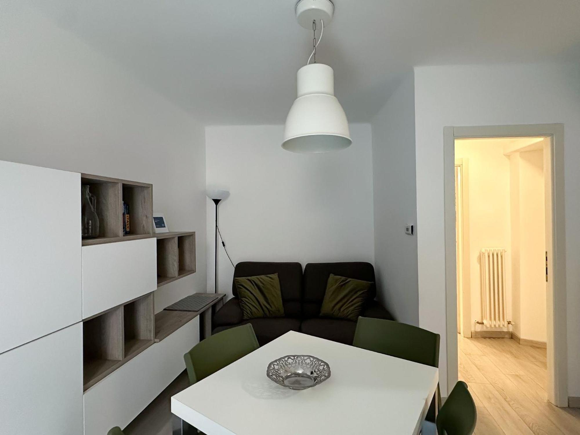 Paloma Center Town Apartment Беладжо Екстериор снимка